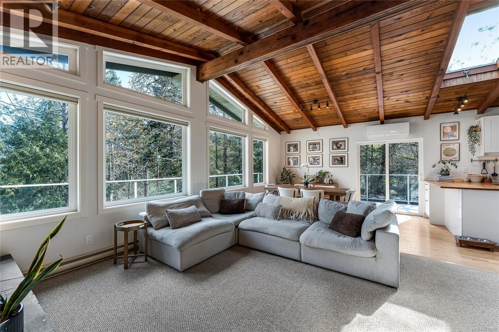 2083 North End Rd, Salt Spring