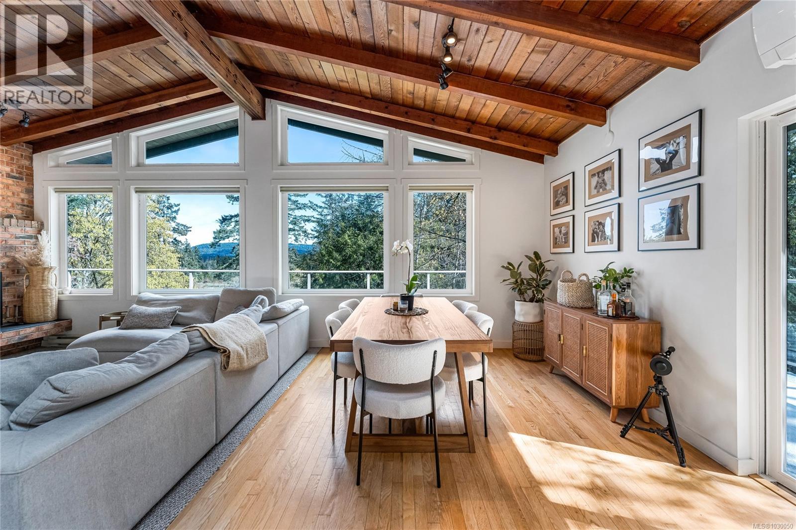 2083 North End Rd, Salt Spring