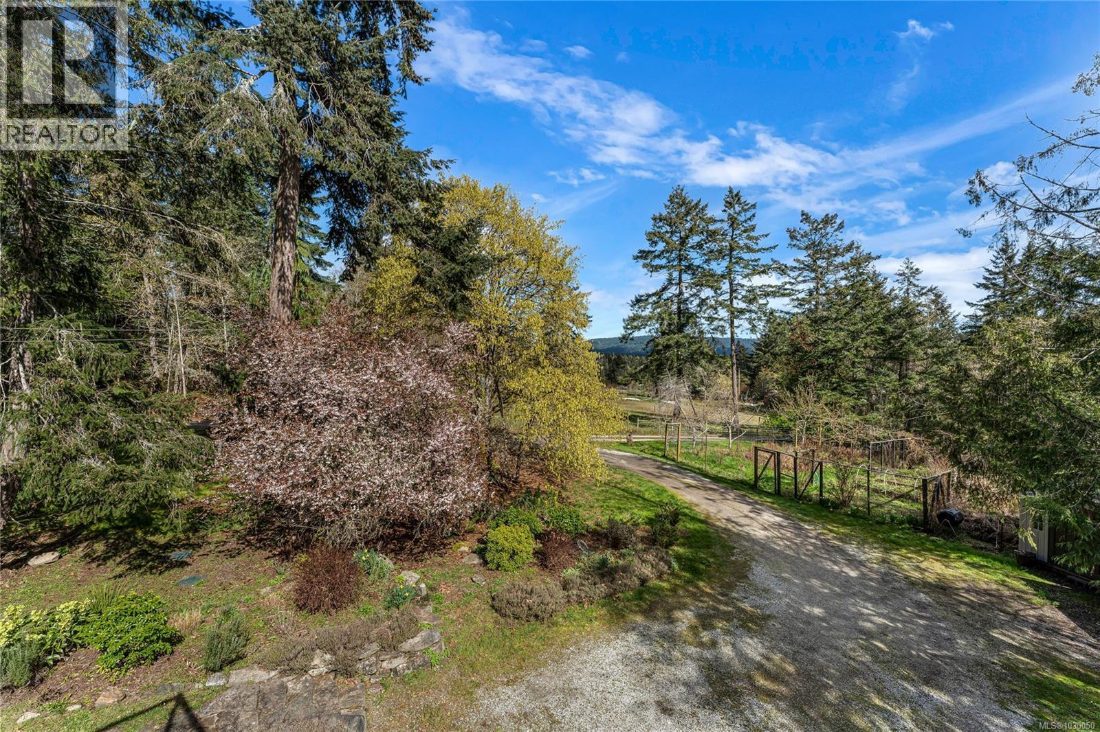 2083 North End Rd, Salt Spring