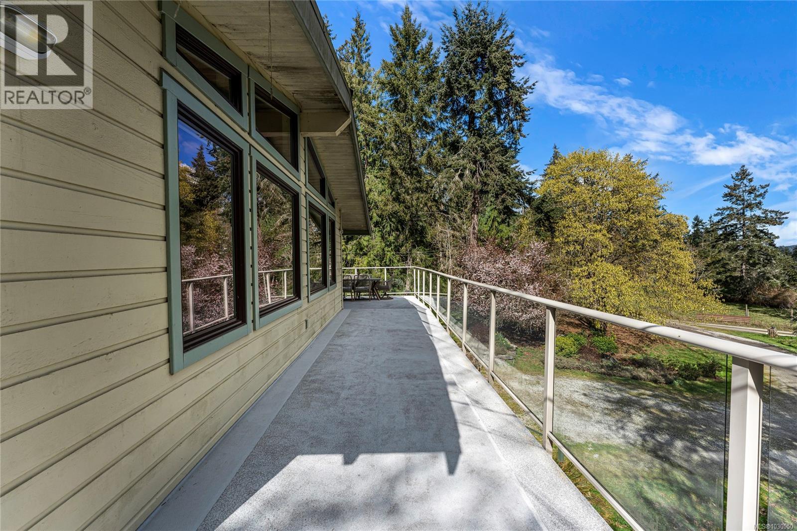2083 North End Rd, Salt Spring