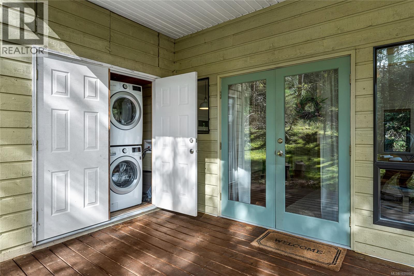 2083 North End Rd, Salt Spring