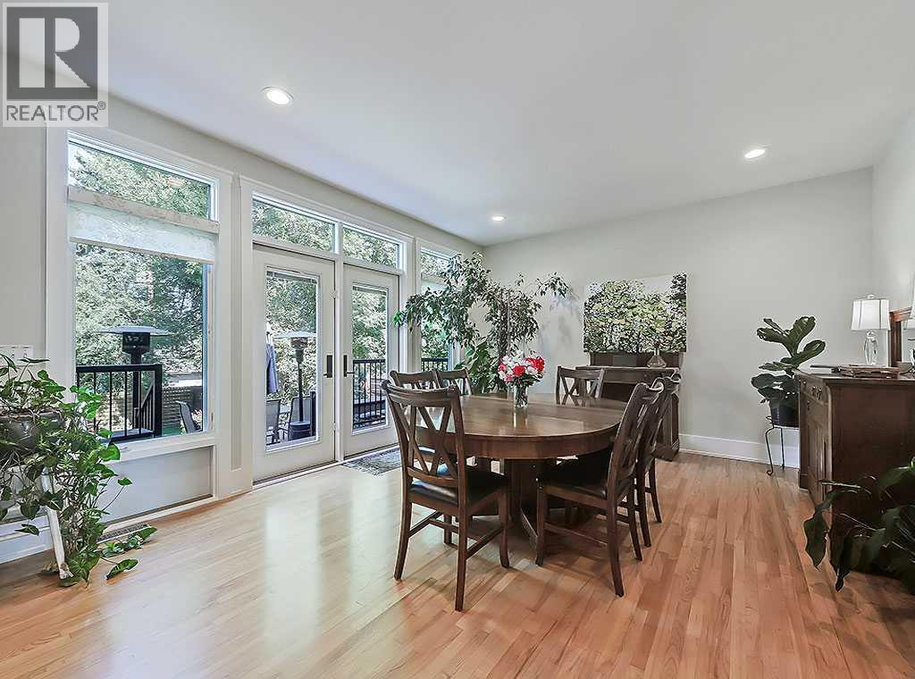 Single Family House for Sale in   Avenue SW Elboya Calgary 