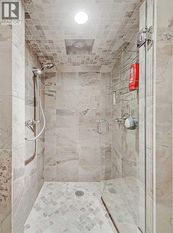 Single Family House for Sale in   Avenue SW Elboya Calgary 