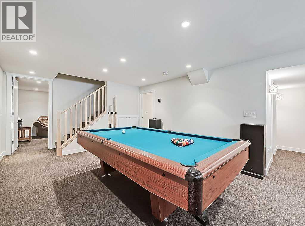 Single Family House for Sale in   Avenue SW Elboya Calgary 