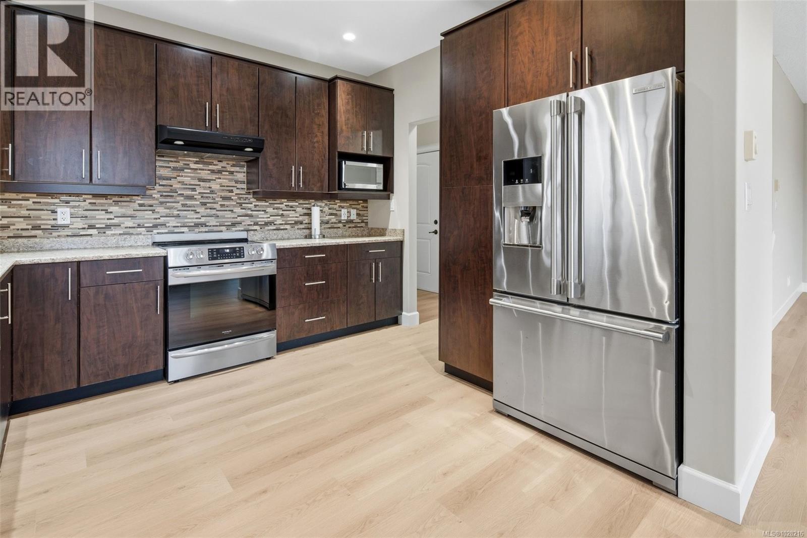 113 6591 Arranwood Drive, Sooke