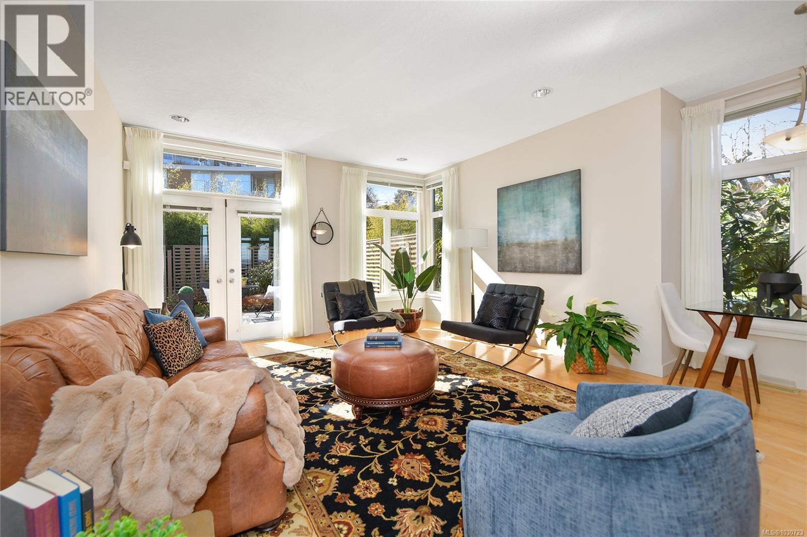 5392 Sayward Hill Cres, Saanich