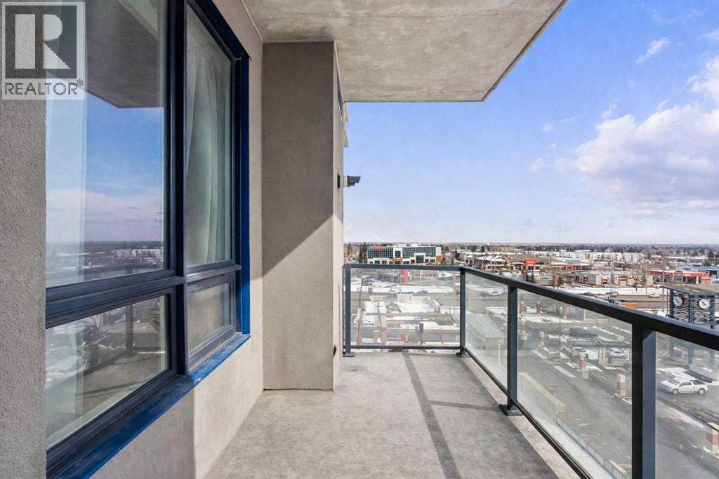 Single Family House Multi-level for Sale in   Horton Road SW Haysboro Calgary 