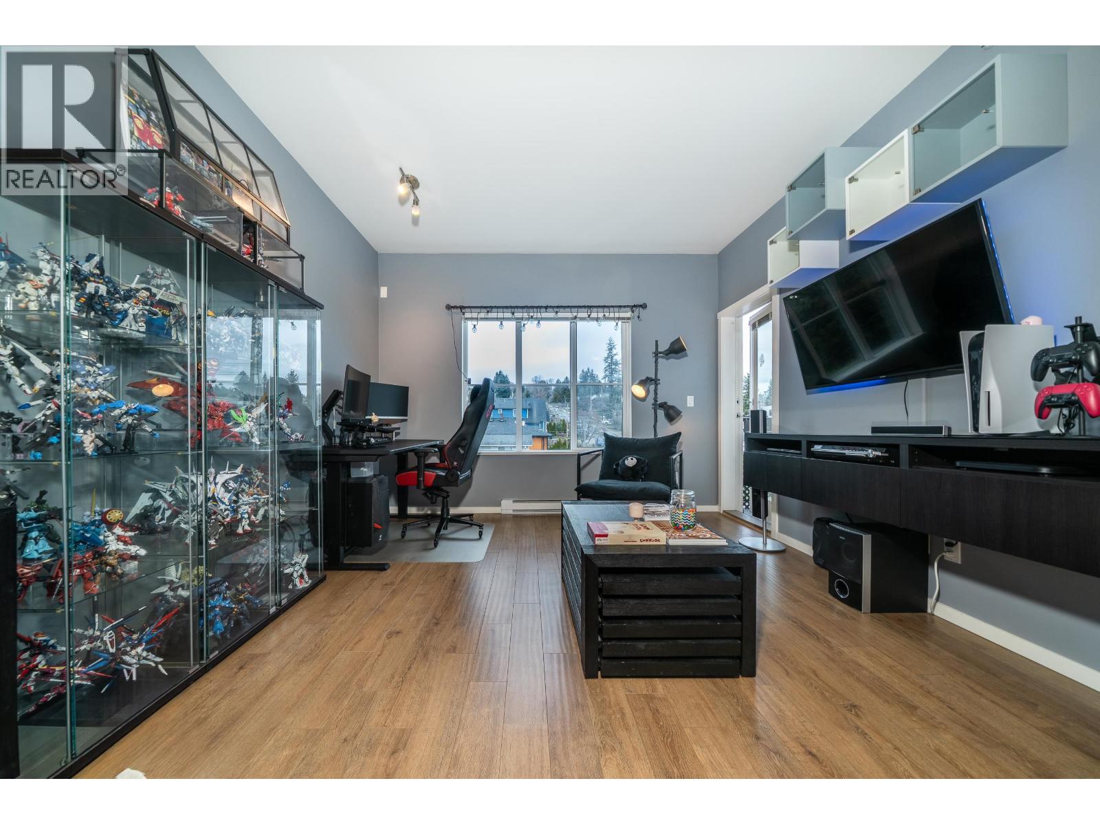 409 210 LEBLEU STREET, Coquitlam