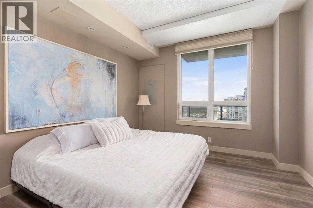 Single Family House Multi-level for Sale in   Horton Road SW Haysboro Calgary 