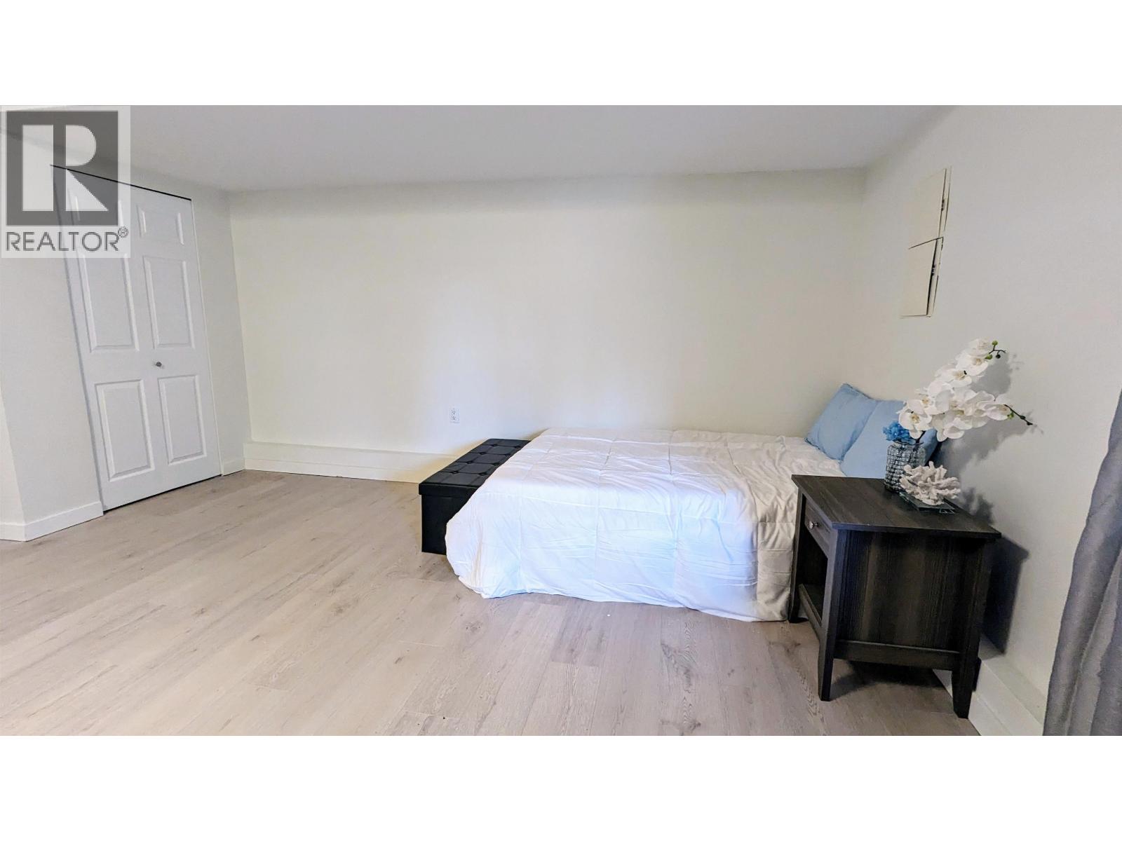 350 52A Street, Delta