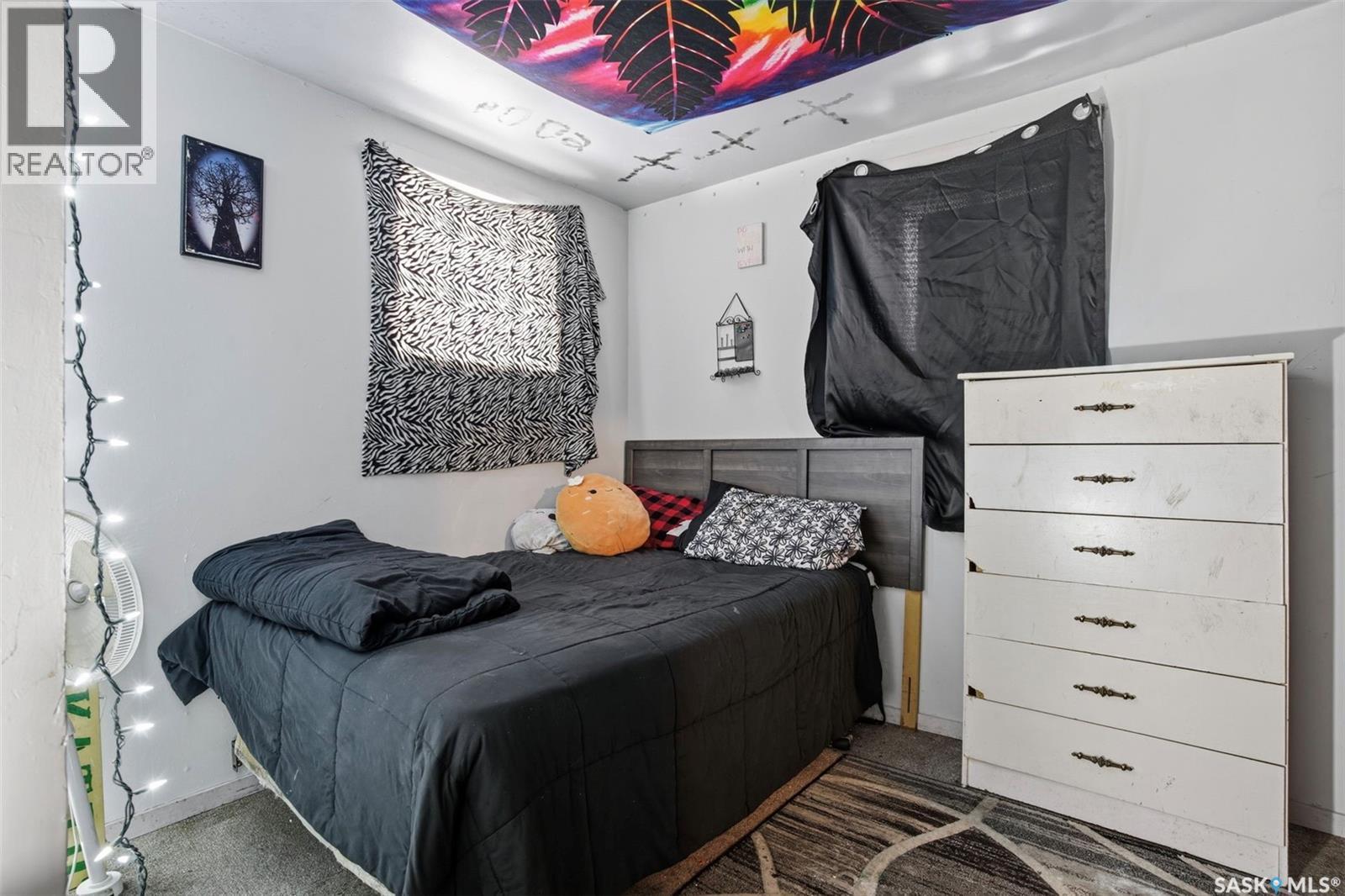 Single Family House Raised bungalow for Sale in  B AVENUE N Saskatoon 