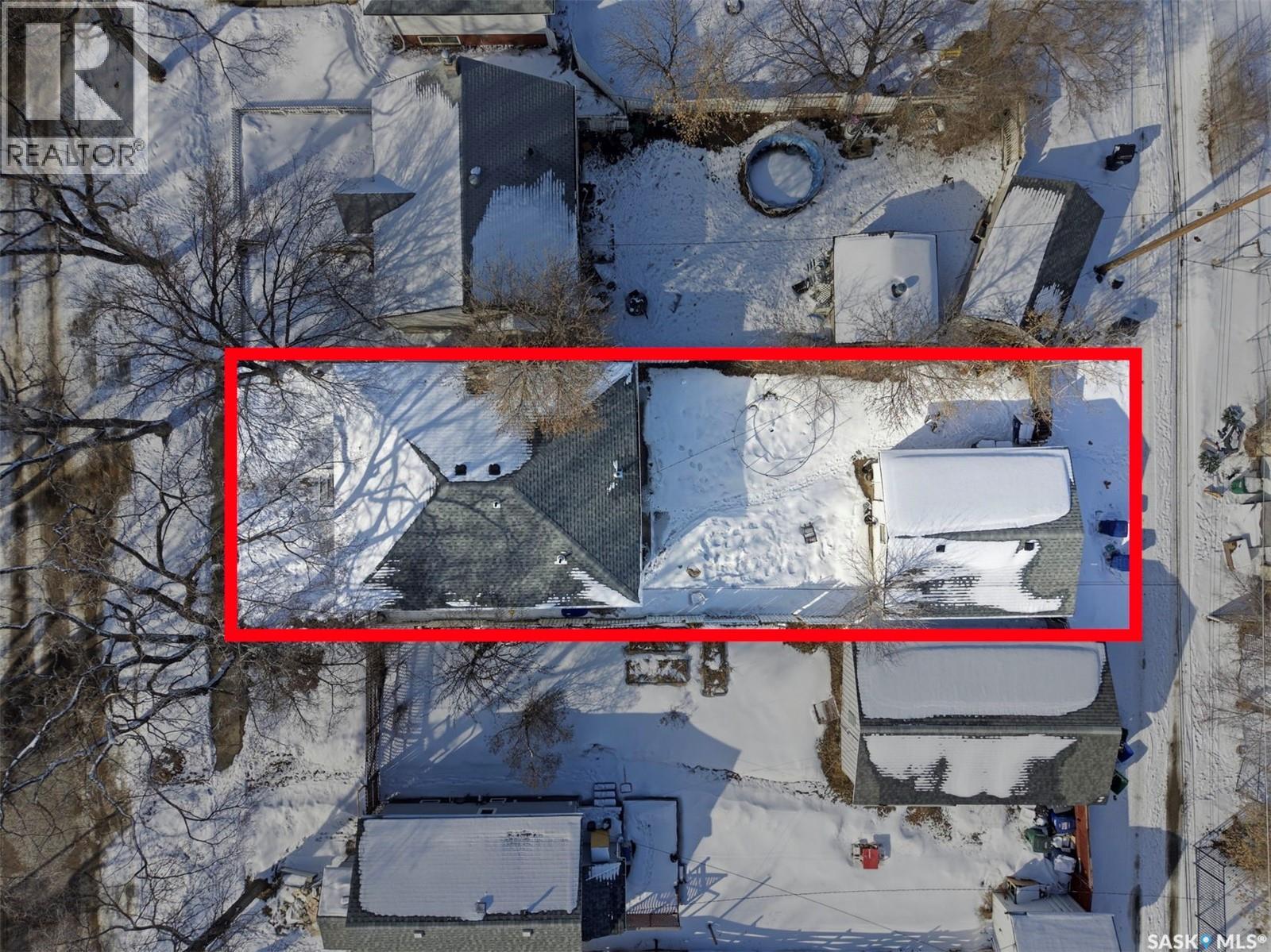 Single Family House Raised bungalow for Sale in  B AVENUE N Saskatoon 