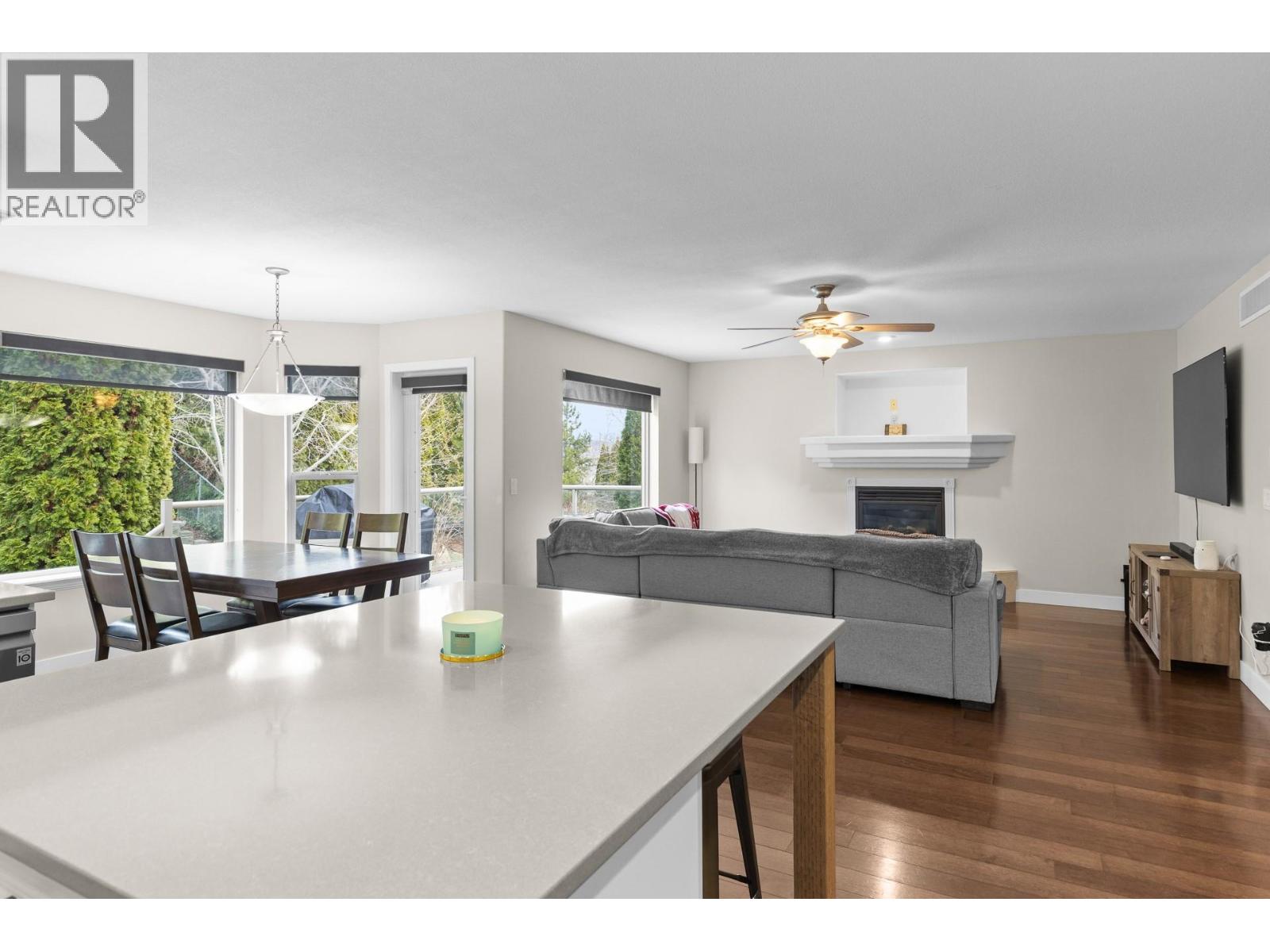 908 WESTVIEW WAY - 17