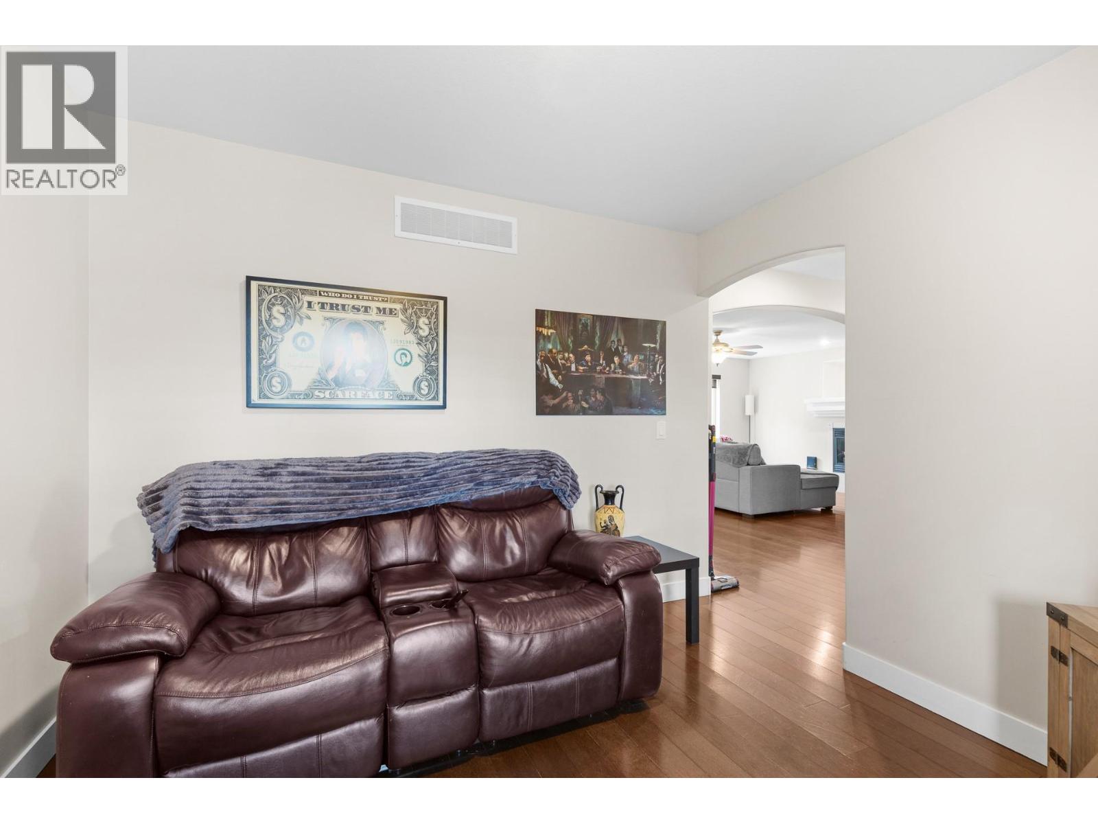 908 WESTVIEW WAY - 7