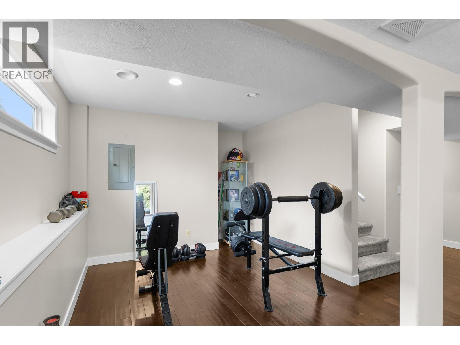 908 WESTVIEW WAY - 28