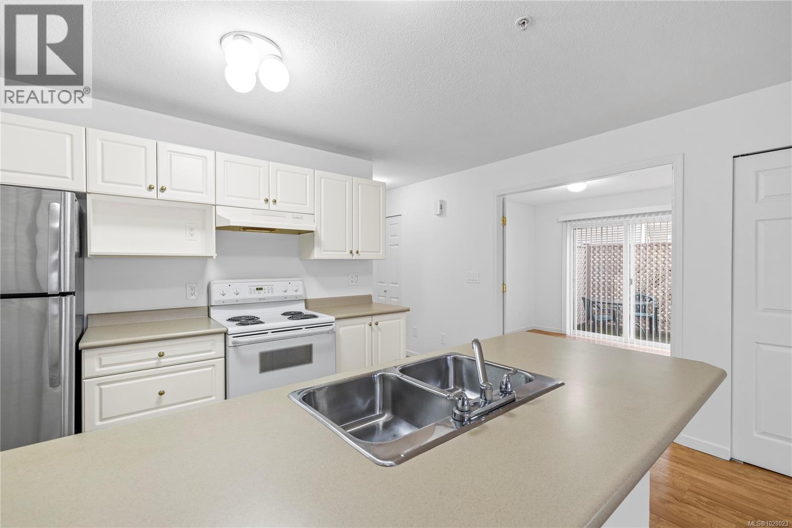 A 6144 McGirr Rd, Nanaimo