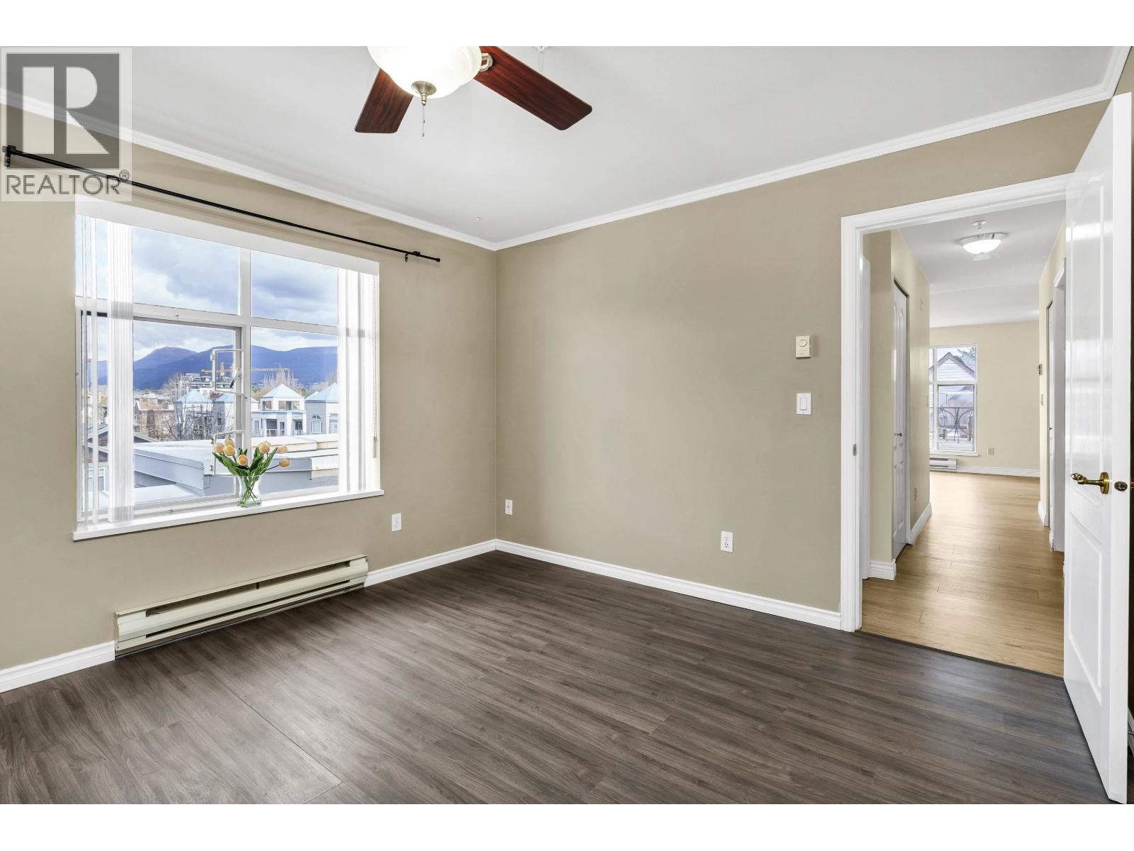 404 2340 HAWTHORNE AVENUE, Port Coquitlam