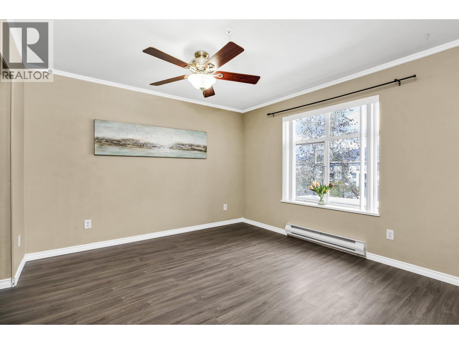 404 2340 HAWTHORNE AVENUE, Port Coquitlam