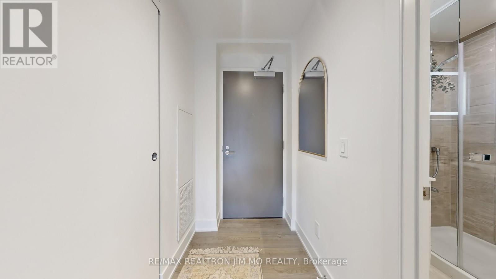 #1602 8 CUMBERLAND STREET - 29