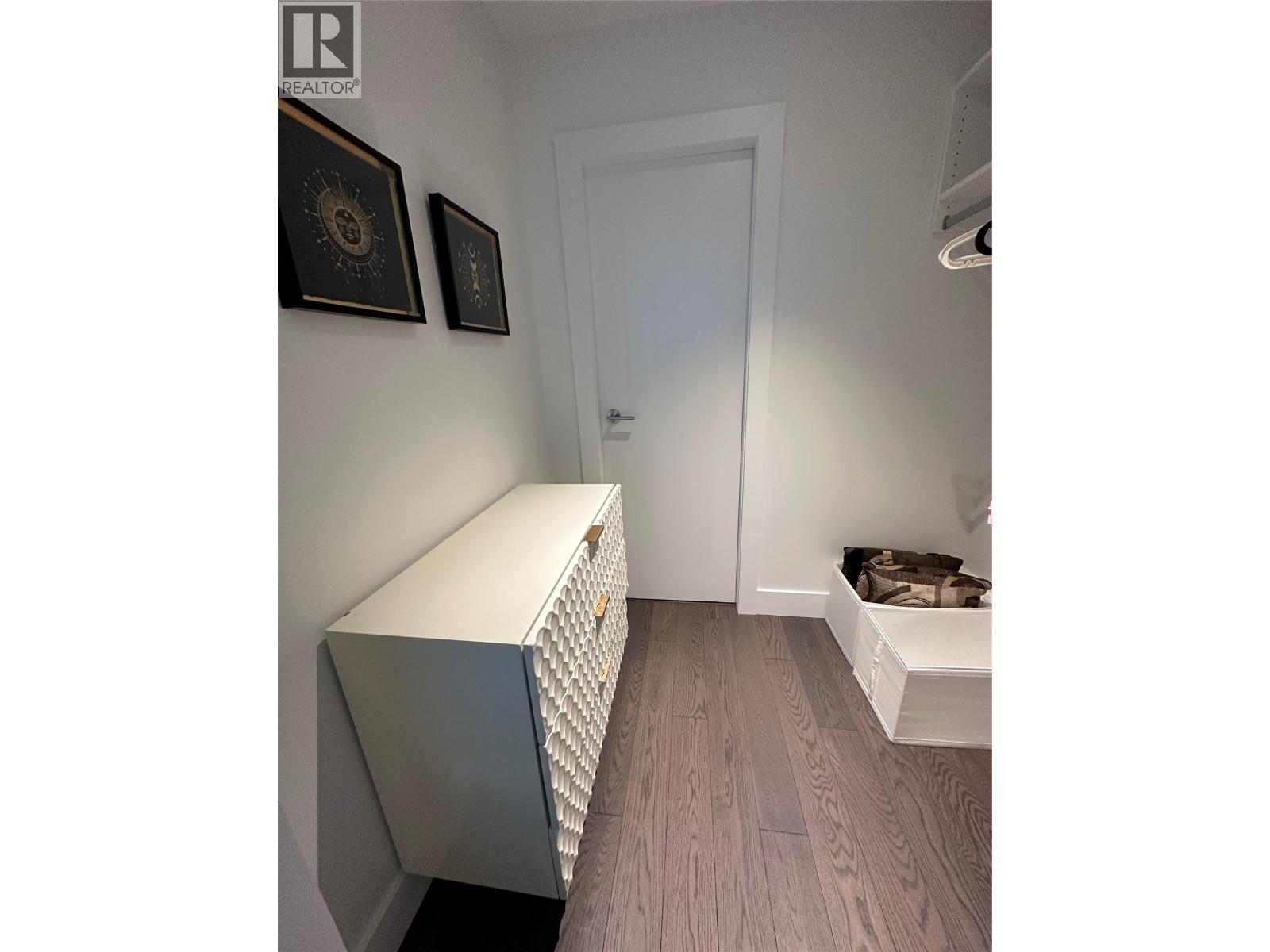 #1006 1181 Sunset Drive - 23