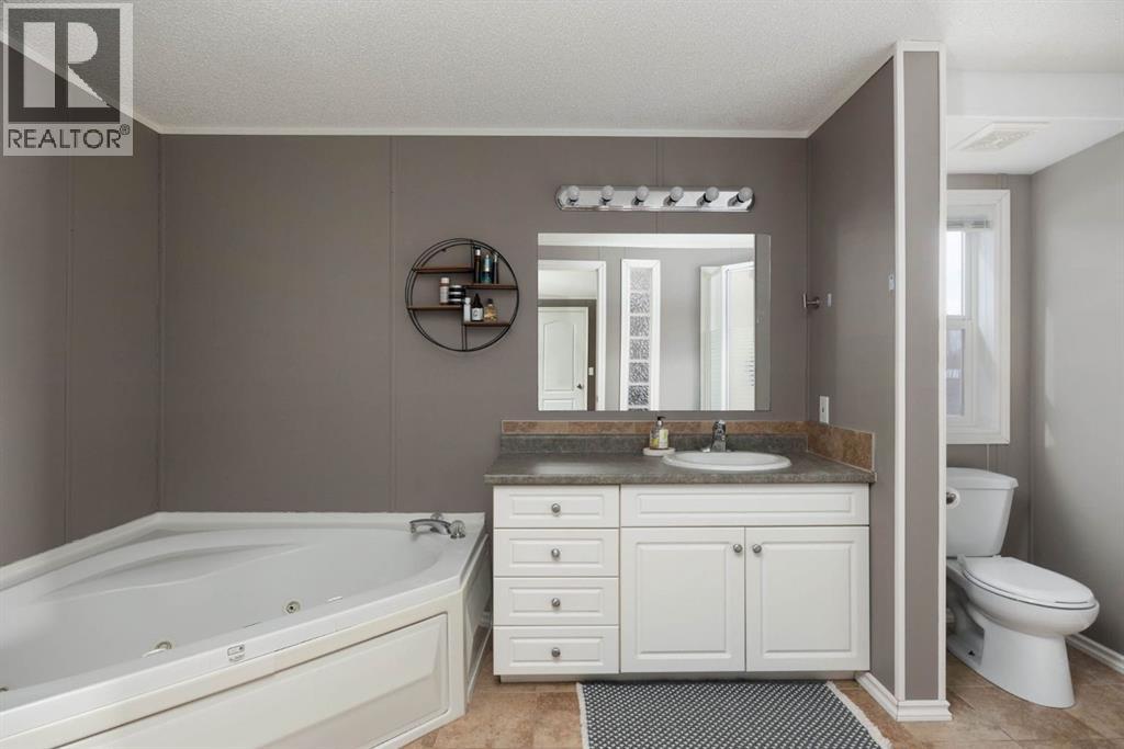 397 McKinlay Crescent, Fort McMurray