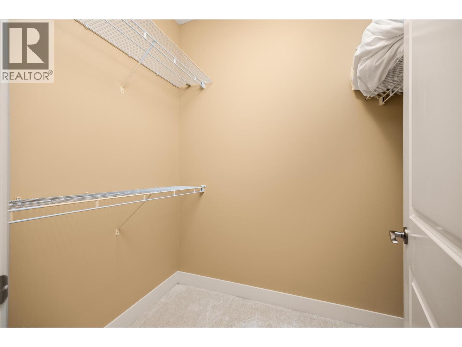  4124 Solana Place, Westbank