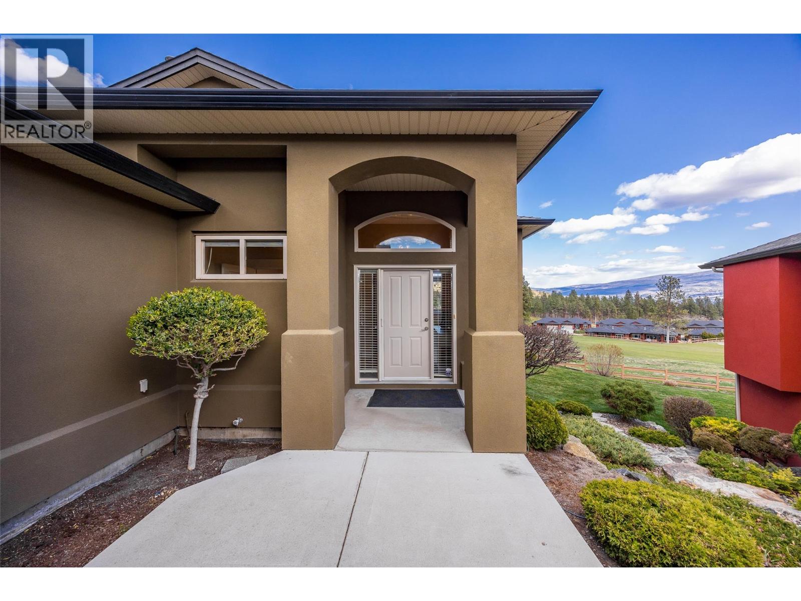  4124 Solana Place, Westbank