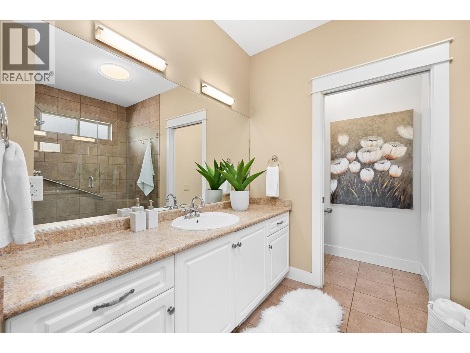  4124 Solana Place, Westbank