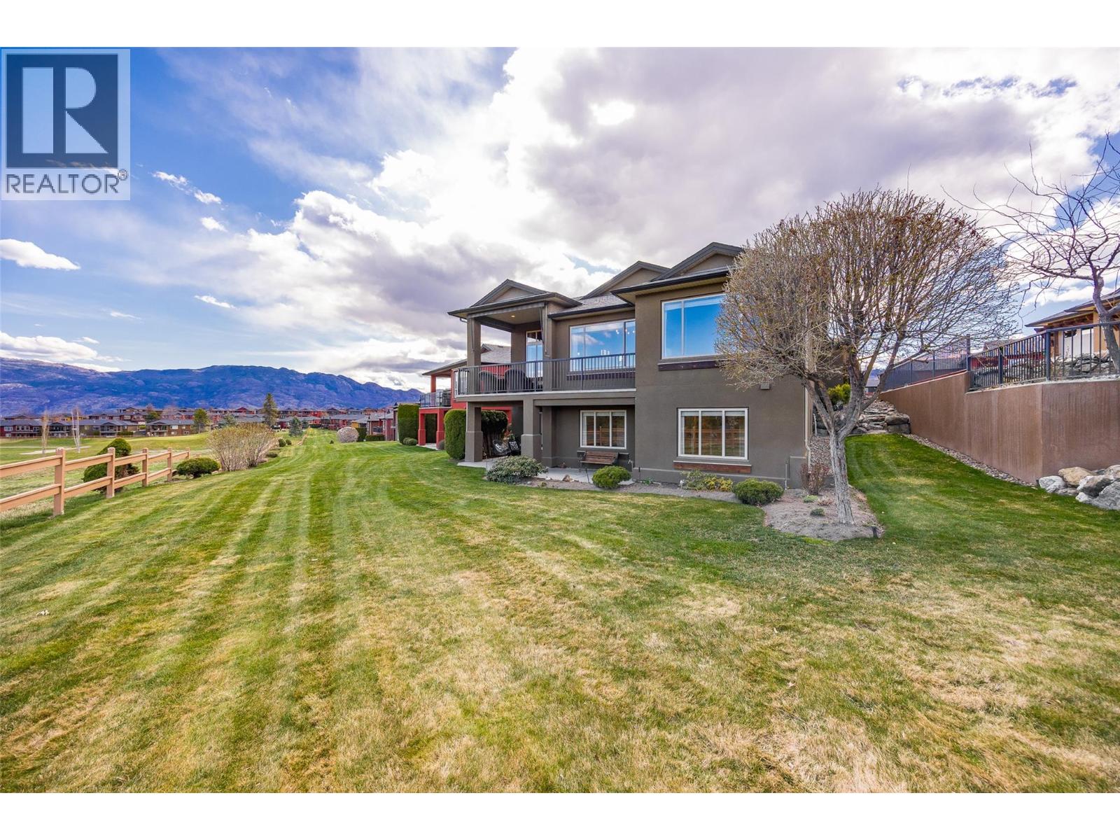  4124 Solana Place, Westbank