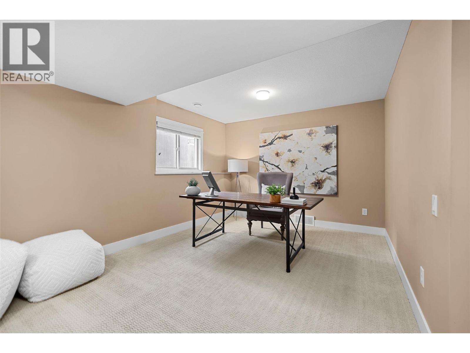  4124 Solana Place, Westbank