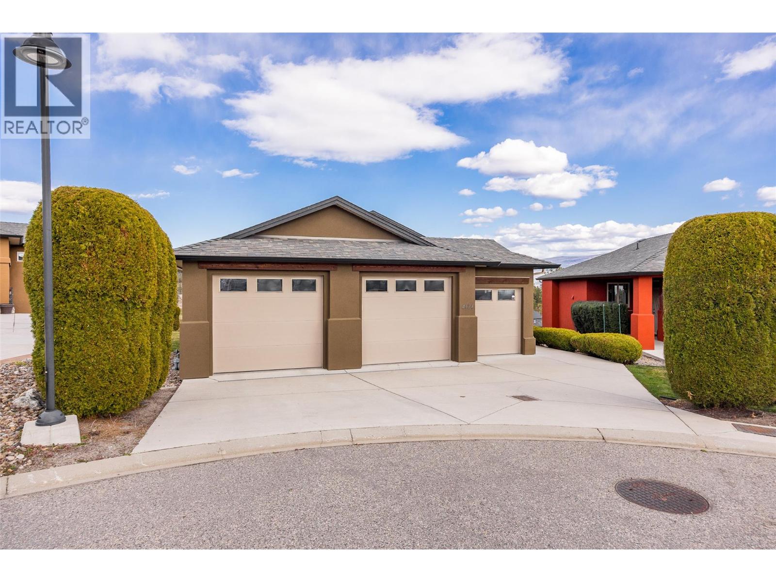  4124 Solana Place, Westbank