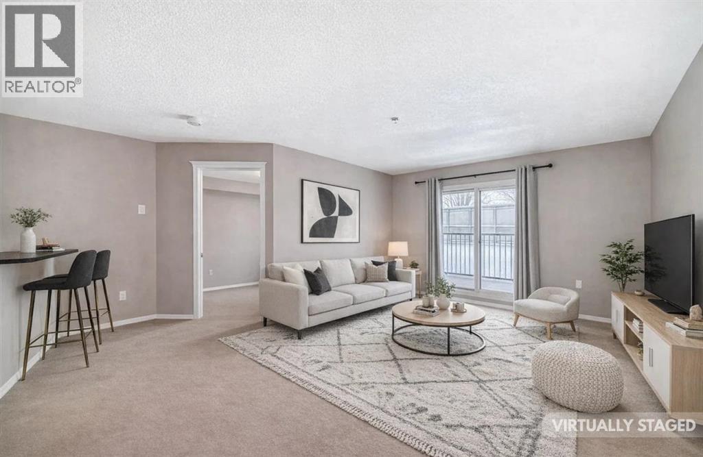 Single Family House for Sale in   COUNTRY VILLAGE Manor NE Country Hills Village Calgary 