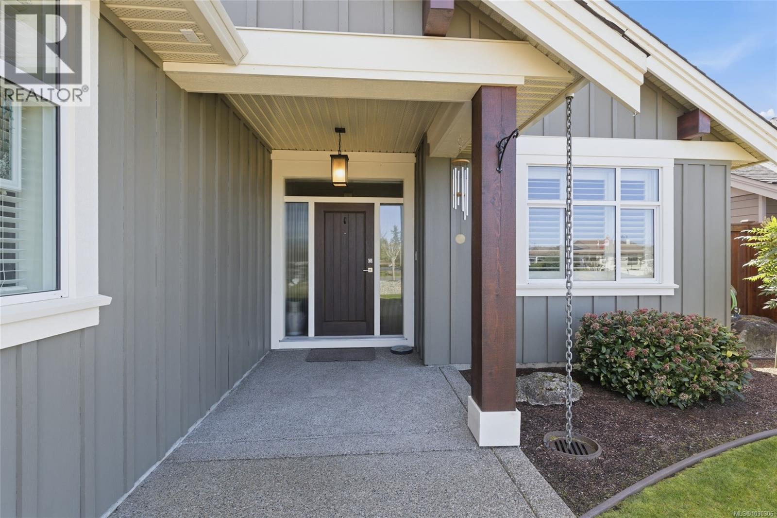 158 Skylark Ave, Parksville