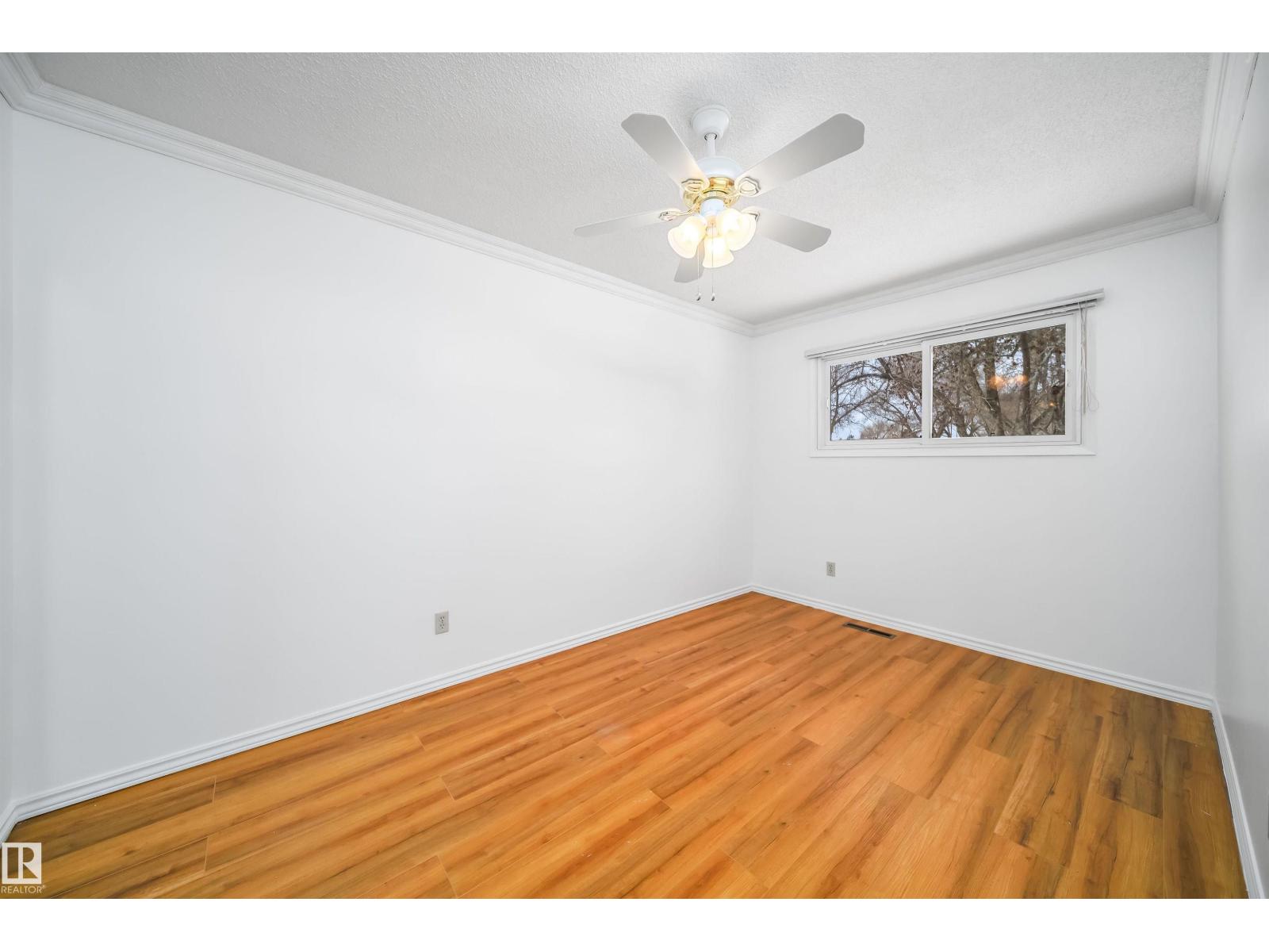 6411 149 AV NW NW, Edmonton