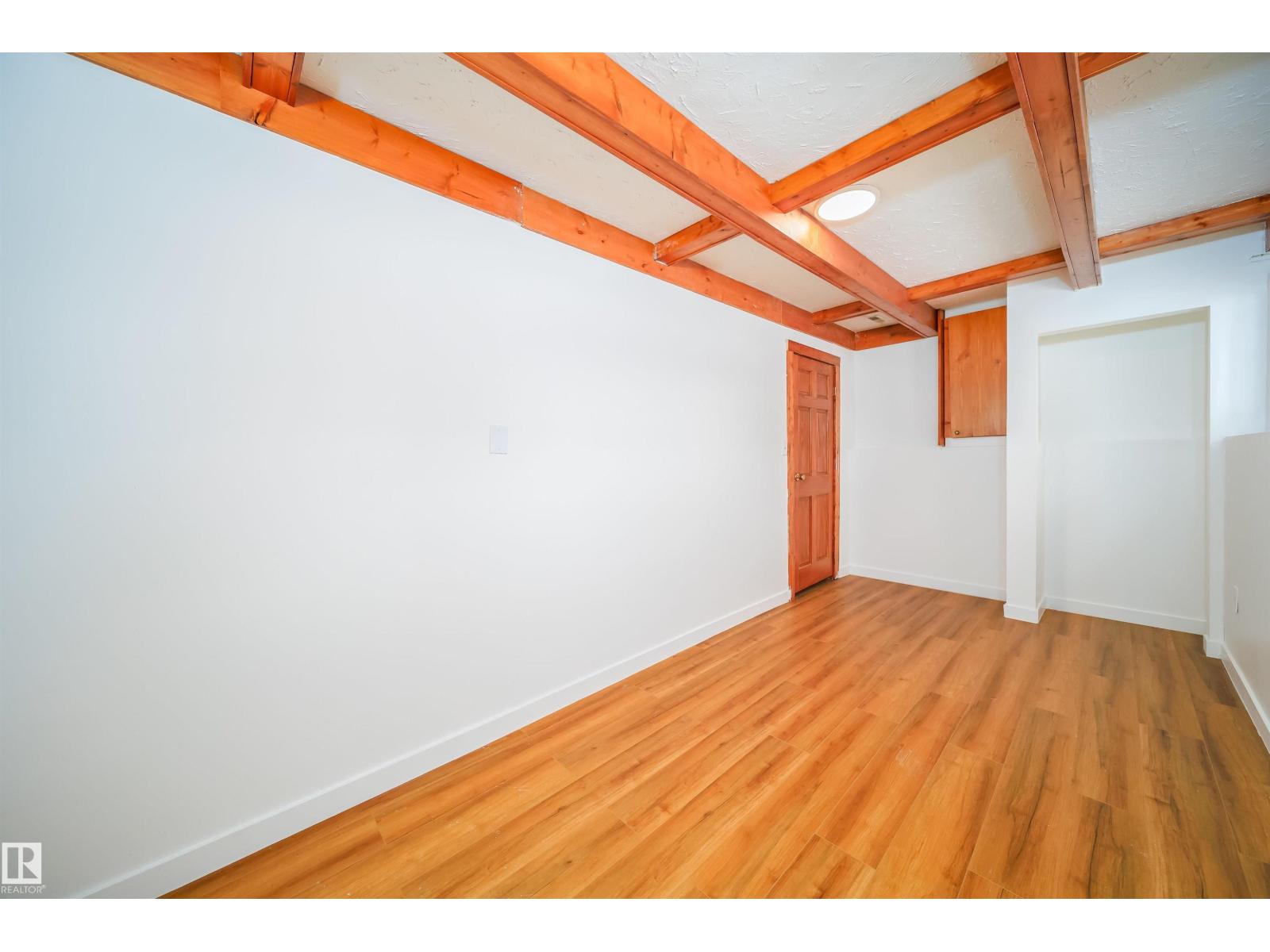 6411 149 AV NW NW, Edmonton