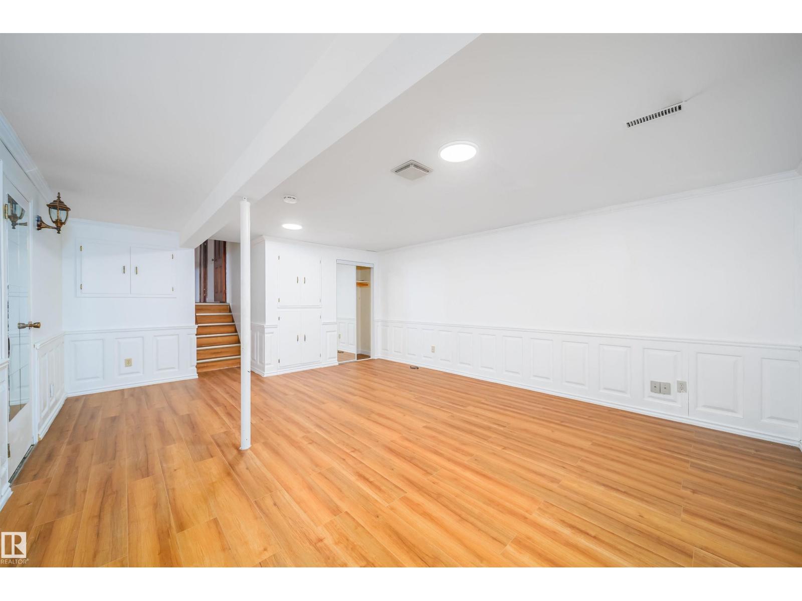 6411 149 AV NW NW, Edmonton