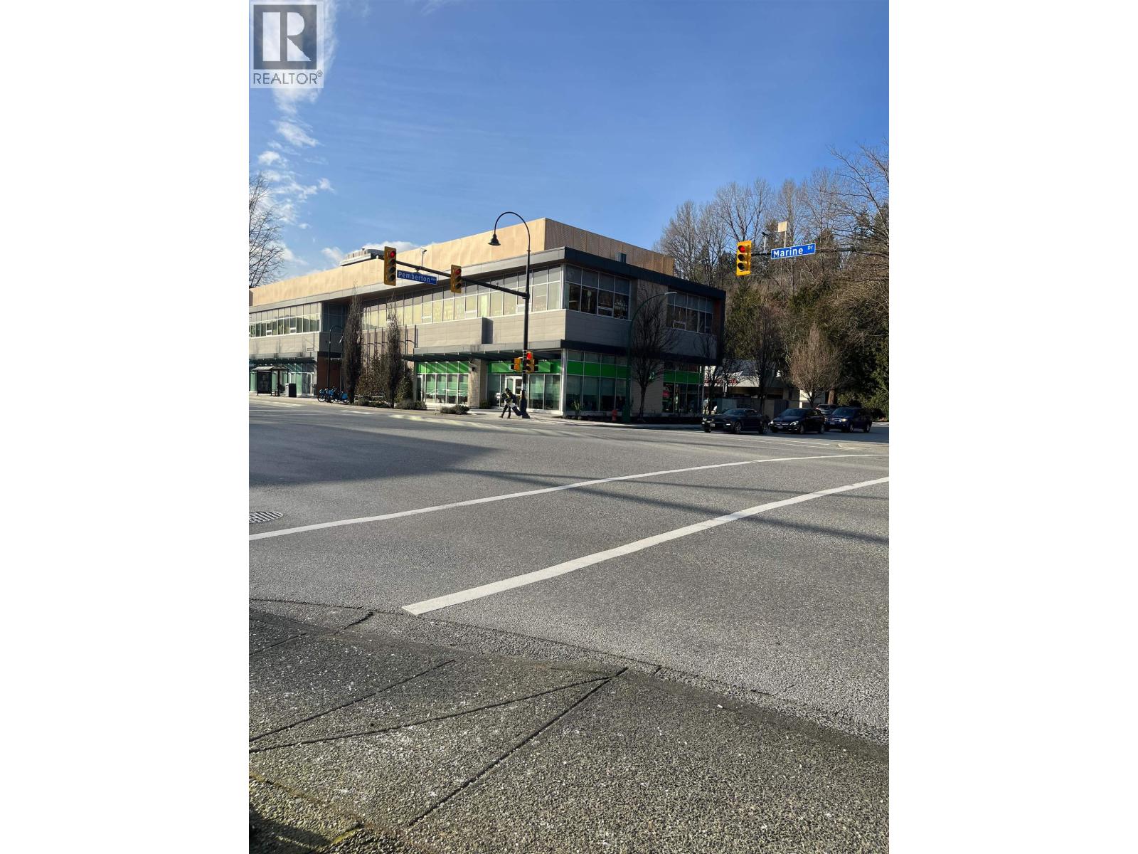 209 1182 W 16TH STREET, North Vancouver