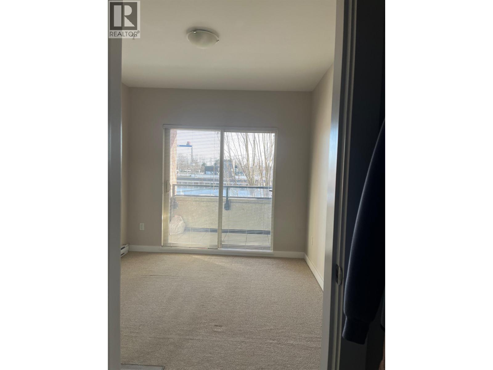 209 1182 W 16TH STREET, North Vancouver