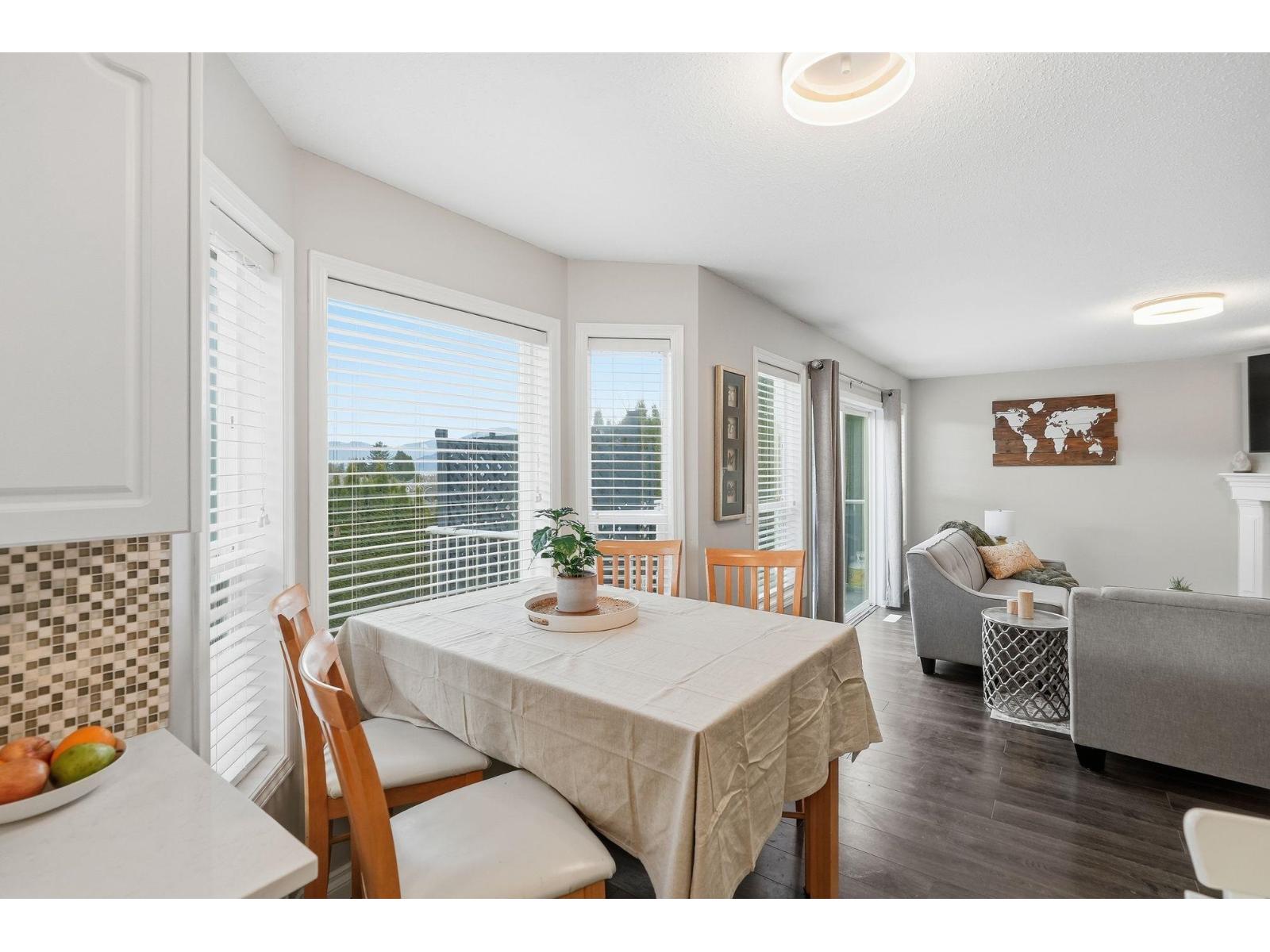 5453 HIGHROAD CRESCENT, Promontory, Chilliwack