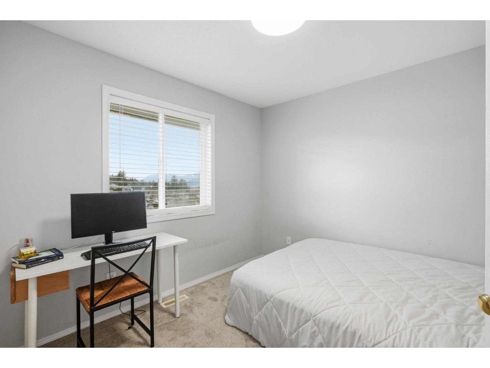 5453 HIGHROAD CRESCENT, Promontory, Chilliwack