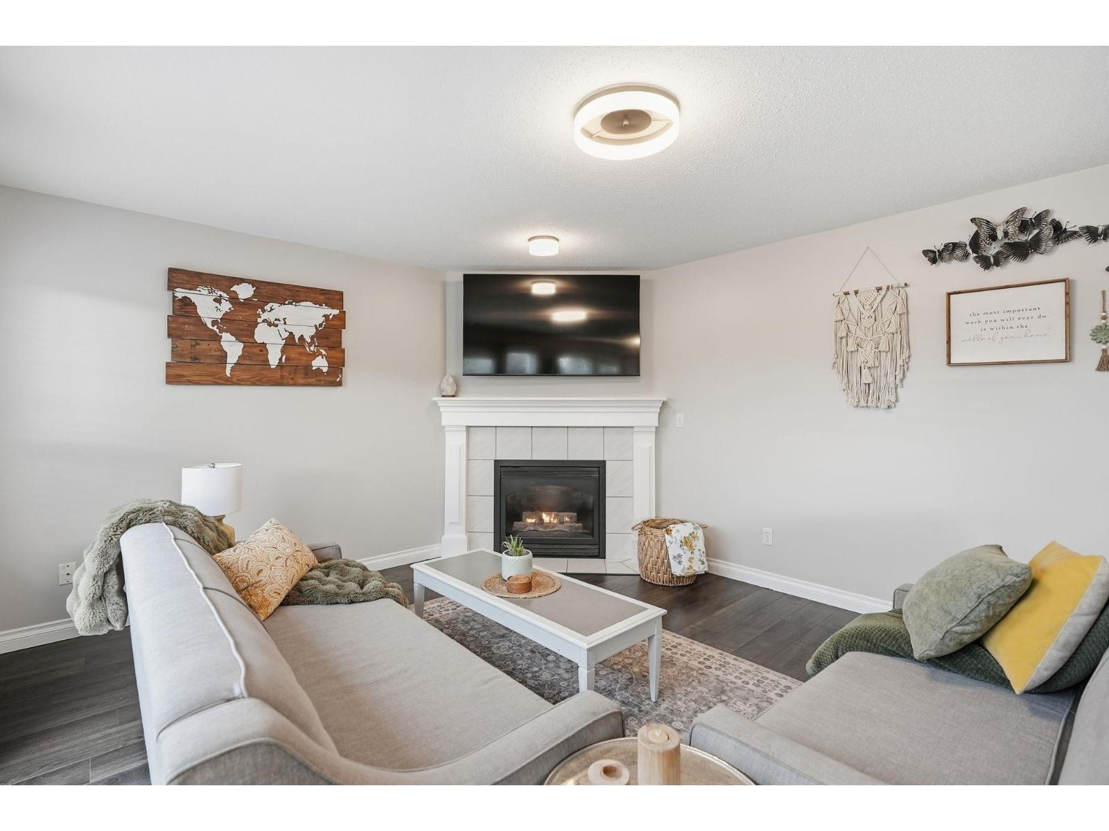 5453 HIGHROAD CRESCENT, Promontory, Chilliwack