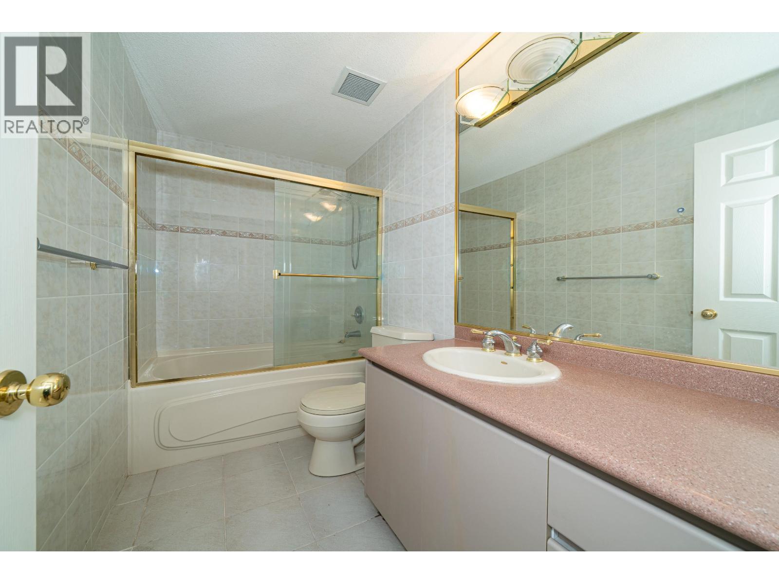 4255 W 15TH AVENUE, Vancouver