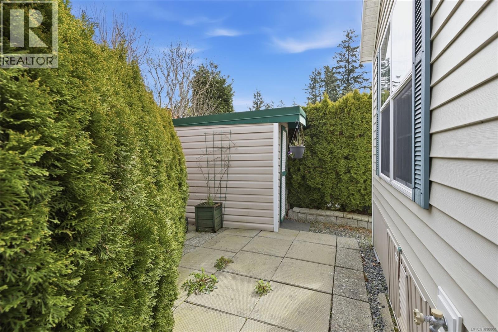 2118 Buttle Lake Way - 19