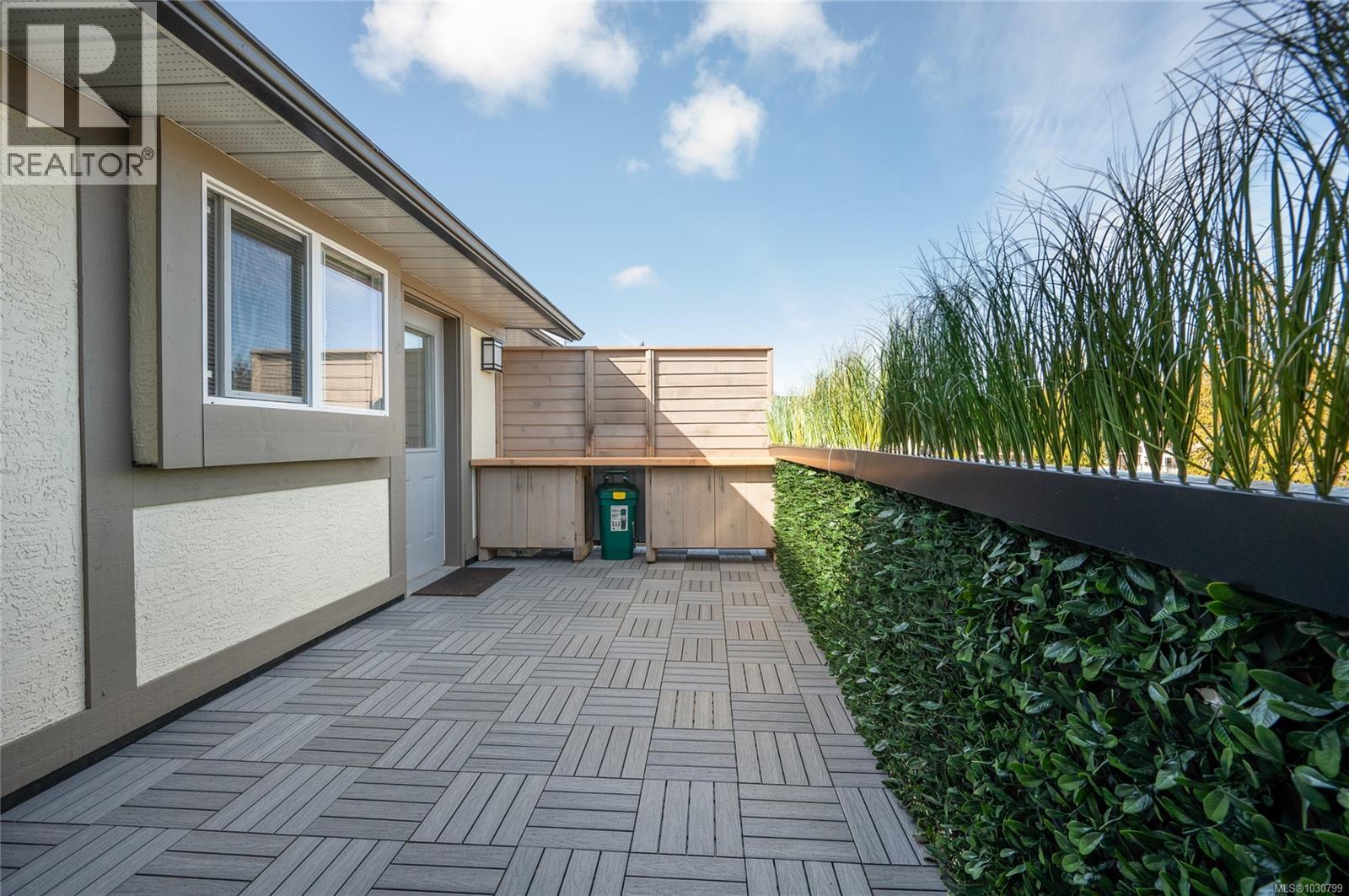 6 211 Second Ave W, Qualicum Beach