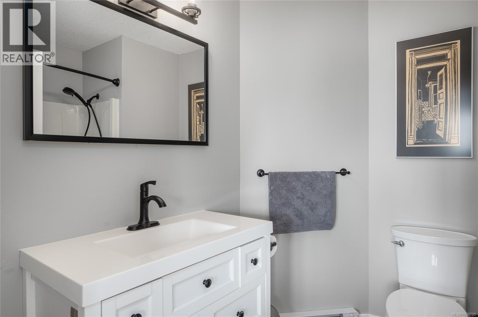 6 211 Second Ave W, Qualicum Beach