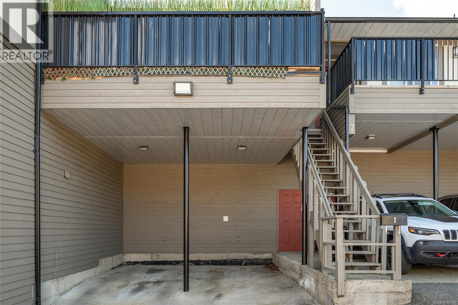 6 211 Second Ave W, Qualicum Beach