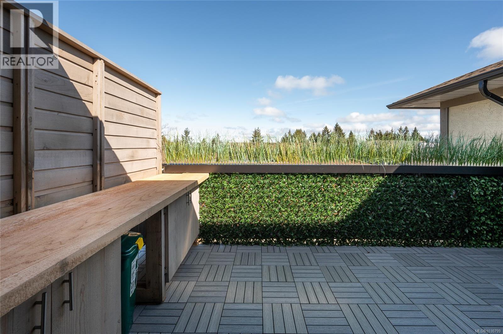 6 211 Second Ave W, Qualicum Beach