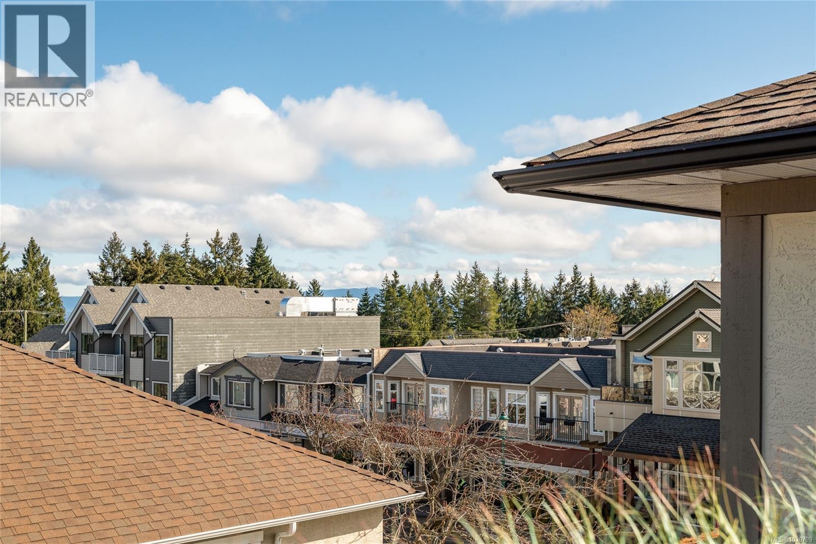 6 211 Second Ave W, Qualicum Beach