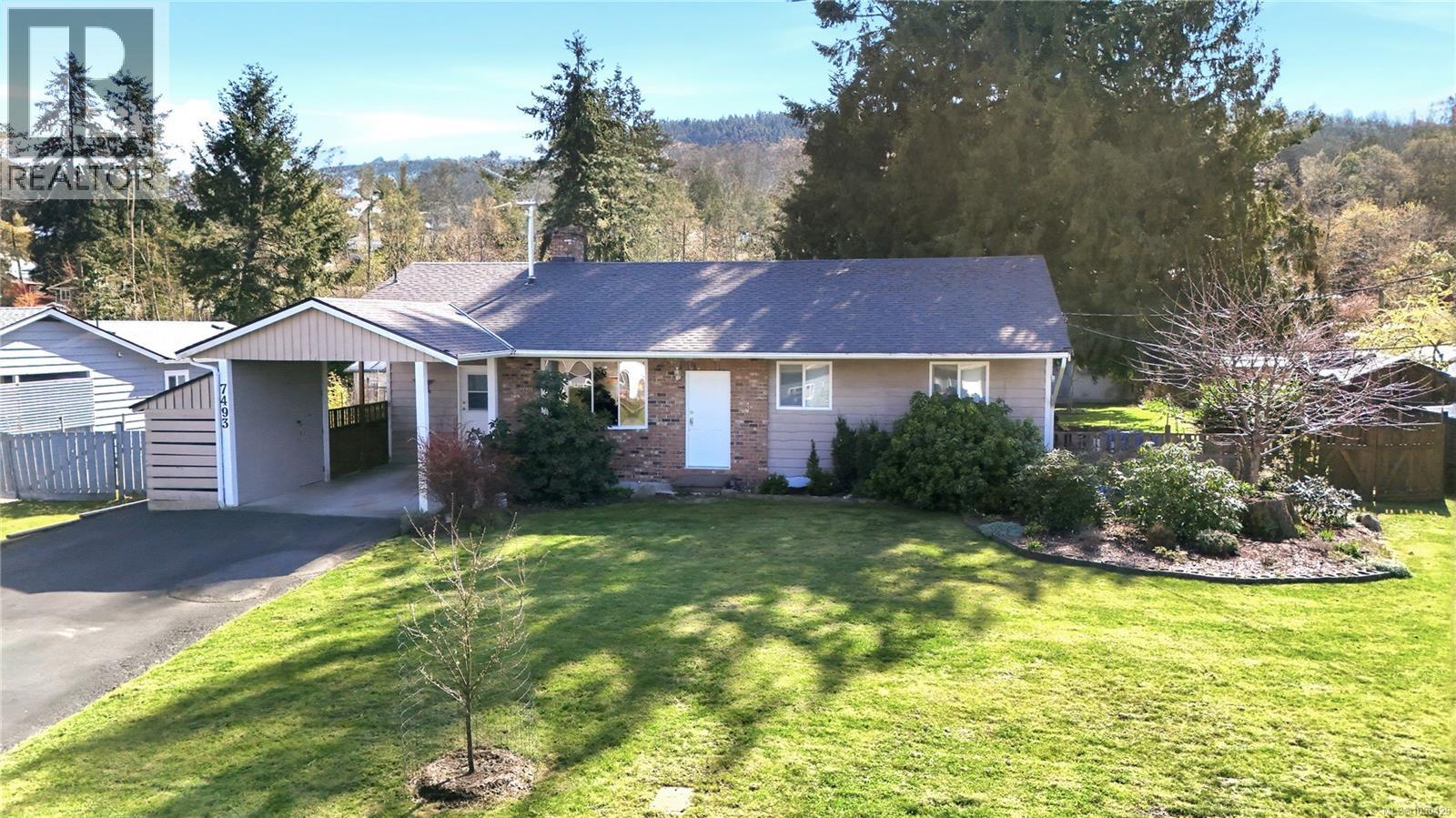 7493 ANDREA CRES - 1