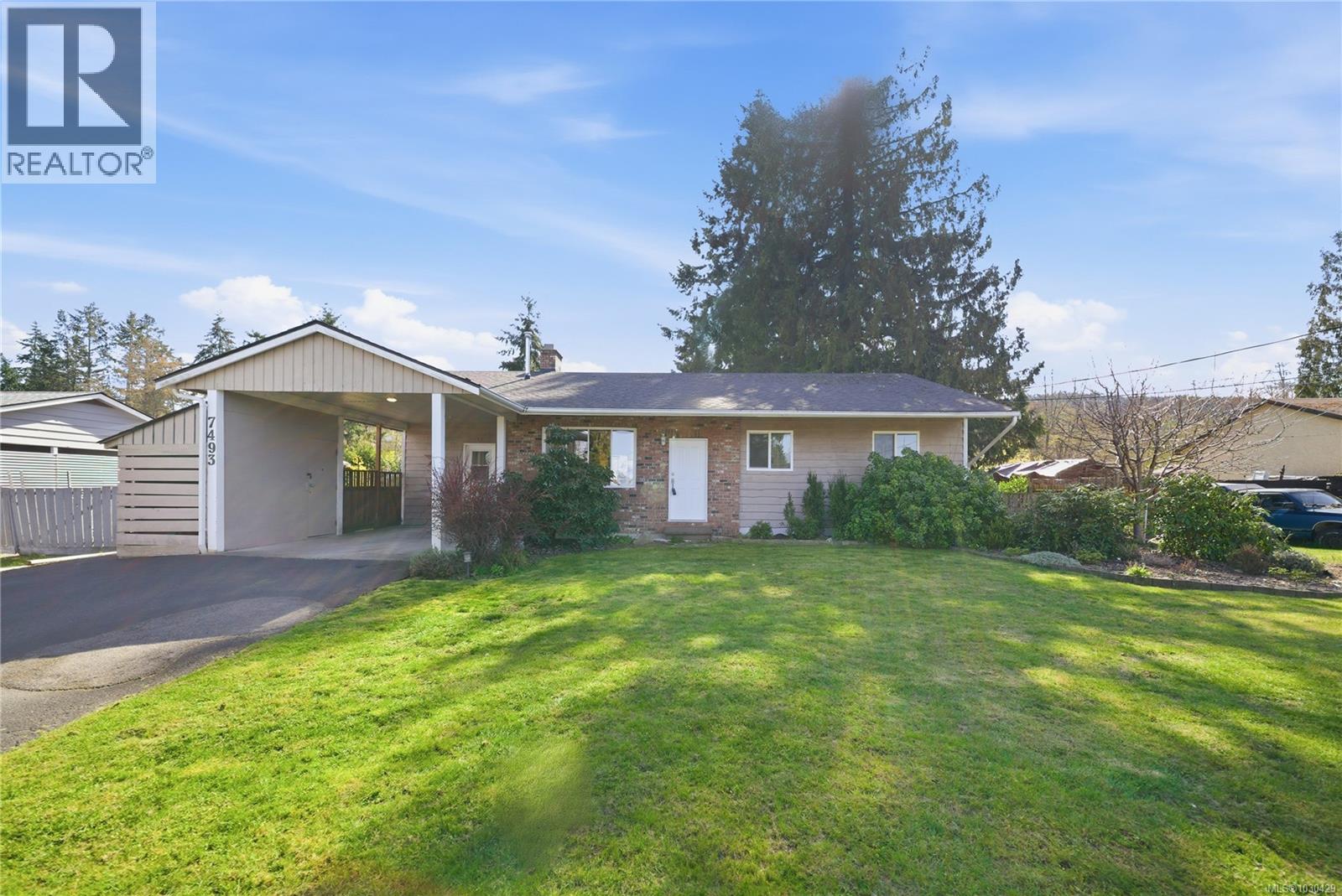 7493 ANDREA CRES - 33